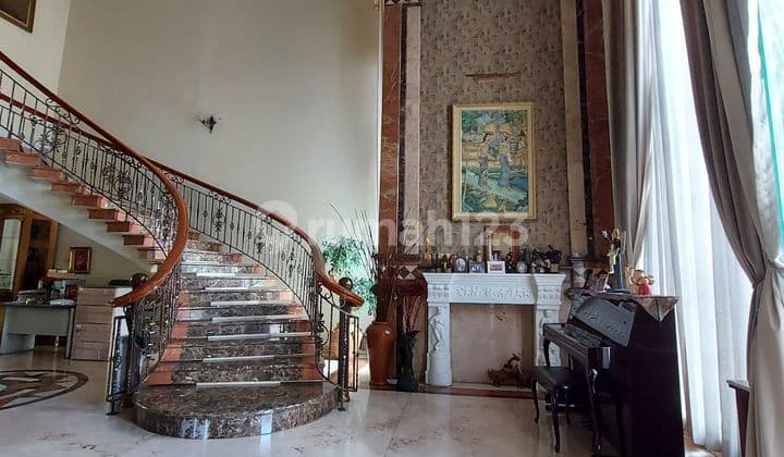 Rumah Mewah 2 Lantai Daerah Gunung Sahari