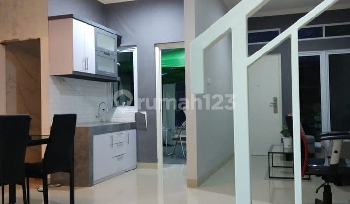 Rumah Mewah Modern 2 Lantai Di Jakarta Selatan