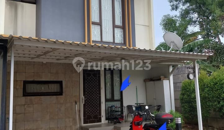 Dijual Cepat Rumah 2 Lantai ,Lokasi Strategis di Nusaloka BSD