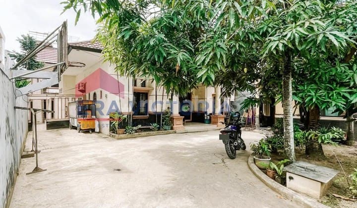 Rumah Besar Lokasi Strategis di Samarinda Ilir Ada Kost2an