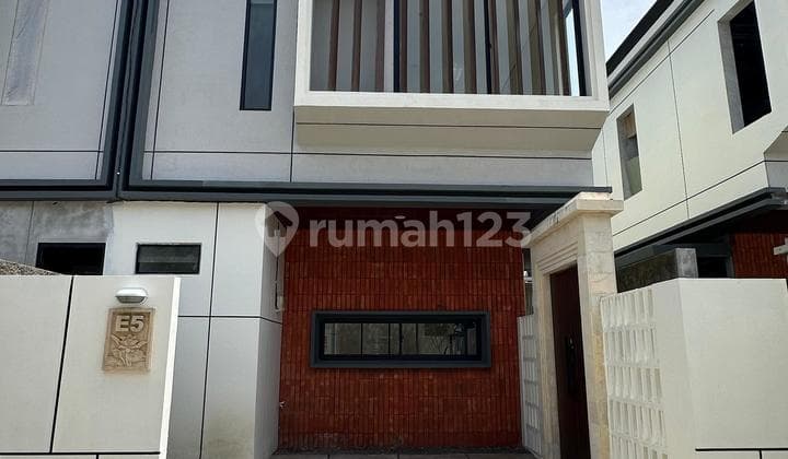 Rumah 3 Bedrooms Sanur Bali Dekat Icon dan Pantai
