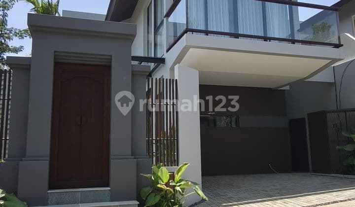Villa Jimbaran Bali Modern Living One Gate System SHM