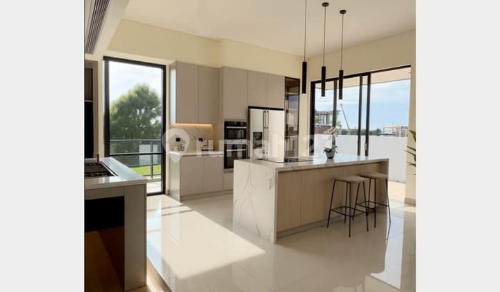 Hunian 2 Lantai Mewah Nyaman di Batam Kota Dekat dengan Ferry Batam Centre