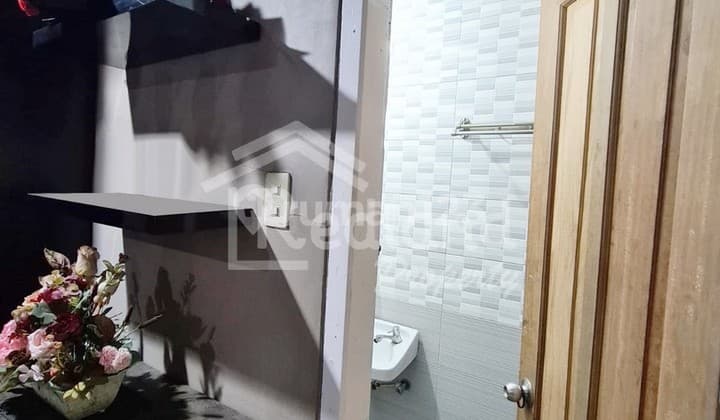 Rumah Bagus di Puri Anjasmoro De 6958