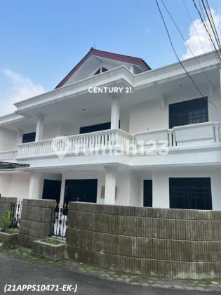 Rumah Hook di Bukit Nusa Indah Ciputat Bintaro
