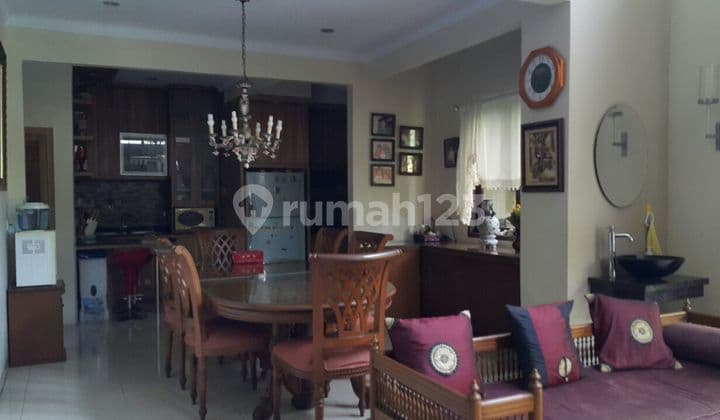 Dijual cepat rumah bagus sektor 7 Bintaro
