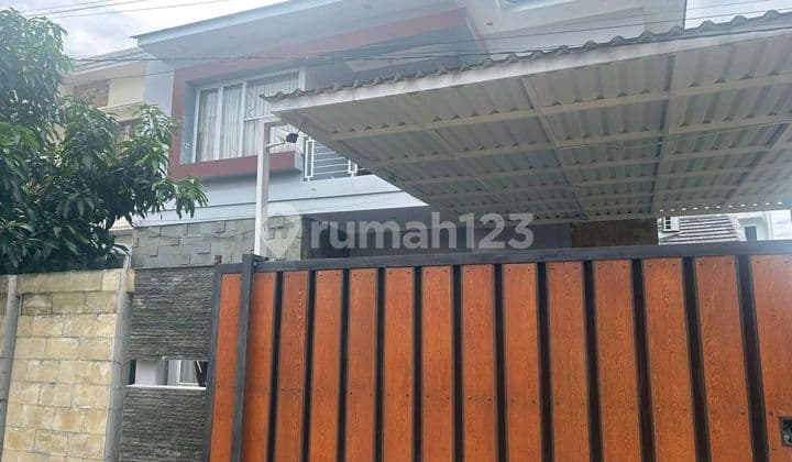 Rumah Keren Tanah Nya Luas Banget Dekat Stasiun Depok Lama dan Gdc
