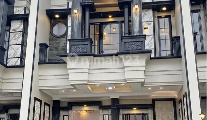 Rumah Keren Siap Huni Dekat Stasiun dan Grand Depok City