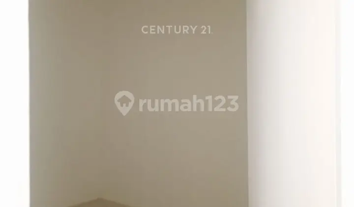 kamar tidur rumah dekat sekolah di komplek