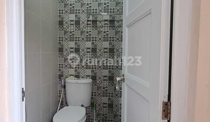 kamar mandi dijual rumah siap huni di