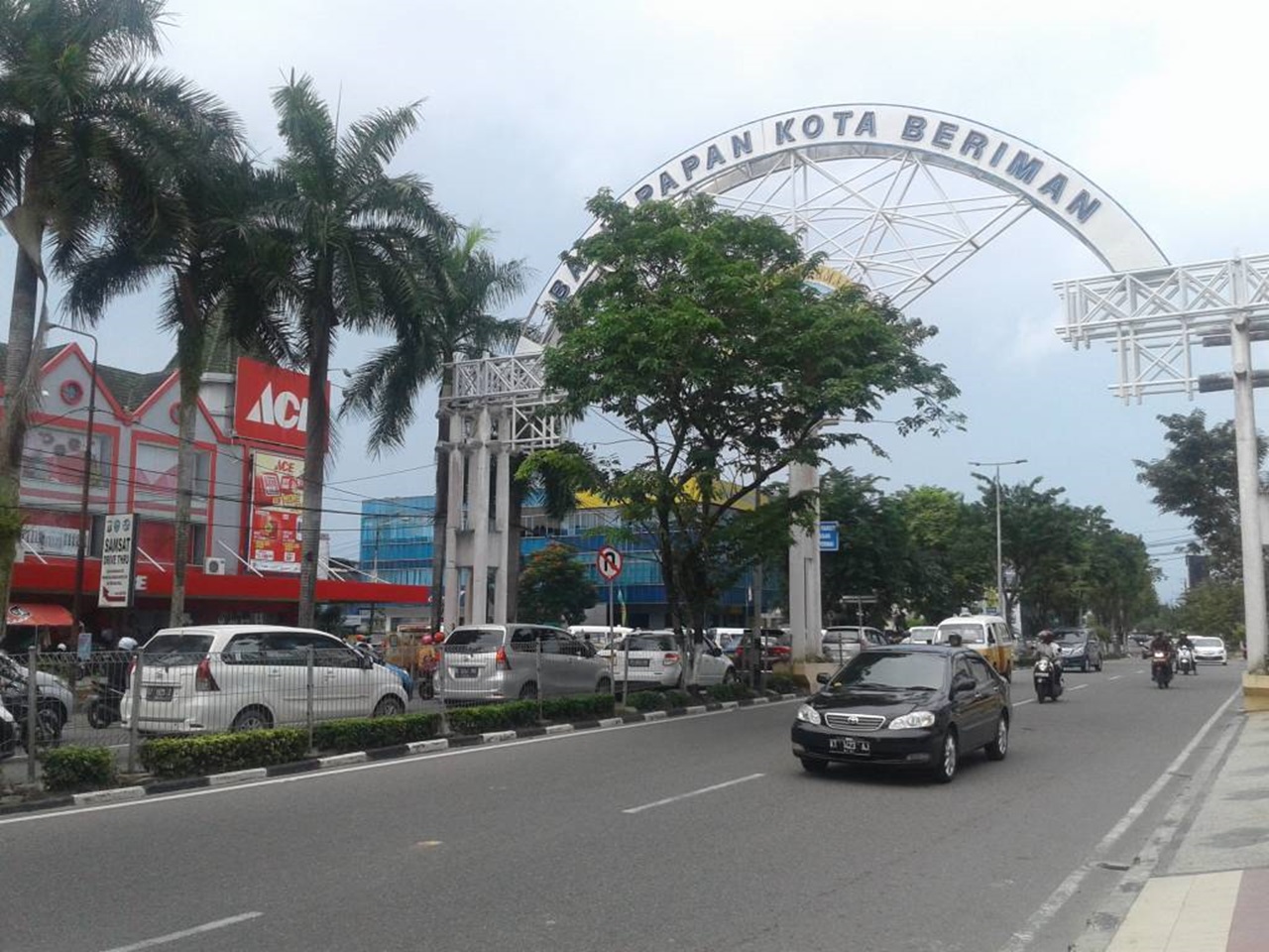 jumlah kendaraan di balikpapan