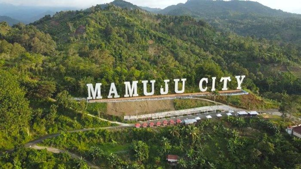 mamuju city