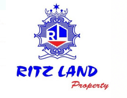 Ritzland property