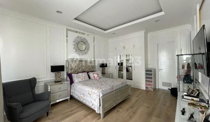 BAGUS!! RUMAH FULL FURNITURE 3LANTAI JARANG ADA (CYNTHIA 0878xxxxxxxx