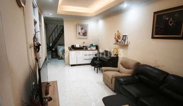 Rumah Strategis Layak Huni di Belakang Mall Kelapa Gading