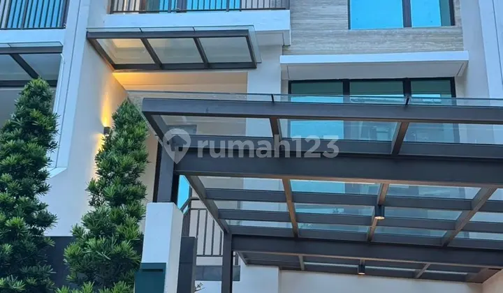 Dijual Cepat ,Townhouse Mewah 4 Lantai di Pondok Indah, Pesanggrahan ,Jakarta Selatan