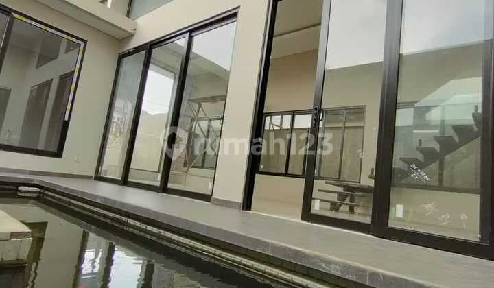 Rumah Meruya Utara Siap Huni