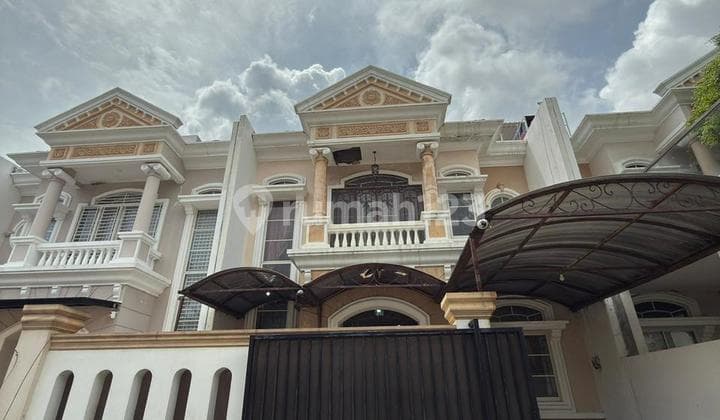 Unit Langka! Rumah 2 Lantai Uk 8X15 Pik 1 Termurah - Segera Terjual!