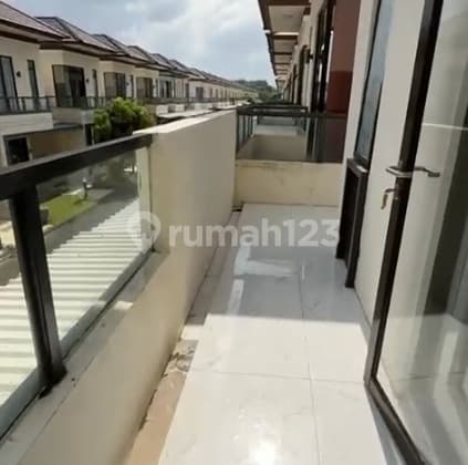 JUAL CEPAT BU SEBELUM DI LELANG RUMAH FURNISHED DI LAVON ENCHANTA