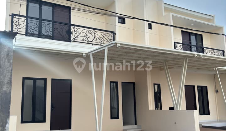 Rumah 2 Lantai Siap Huni di Poros Hertasning Baru Makassar