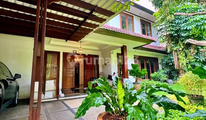 For Sale Dijual Rumah di Area Kebayoran Baru