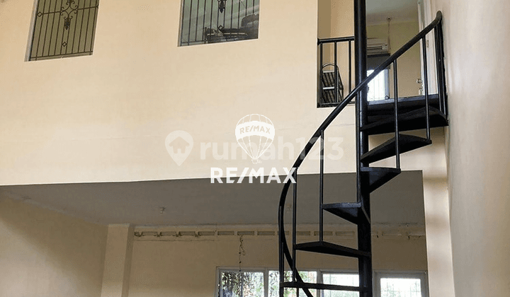 Dijual Gudang Bizpoint Cikupa - Sebelah Citra Raya