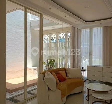 Rumah Cantik Furnished Grand Island Pakuwon City Surabaya Timur Rumah Cantik Furnished Grand Island Pakuwon City Surabaya Timur