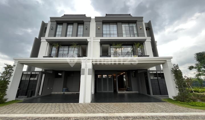 Rumah Mewah 3 Lantai Punya Lift di Cluster Terbaru BSD City Tangerang