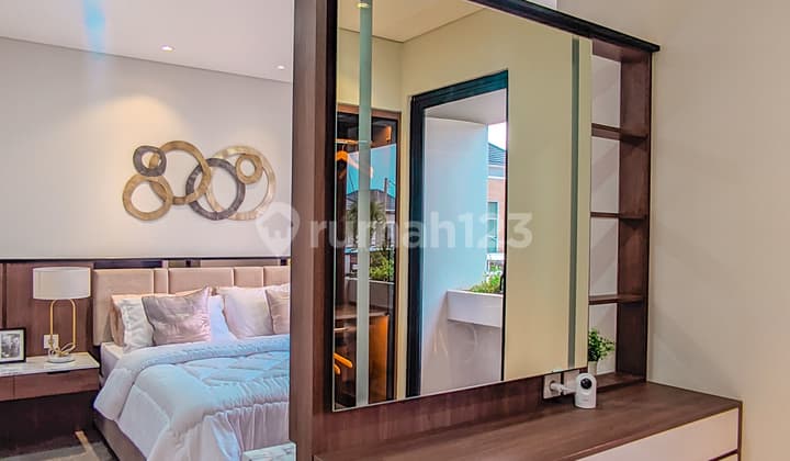 Rumah 3 Lantai di The Astelia Bintaro Hanya 1,8 M