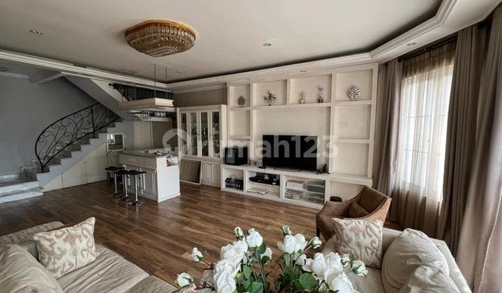 Dijual Cepat Rumah Mewah Mayang Permai. Full Furnished Sudah Renovasi. Siap Huni. Nego