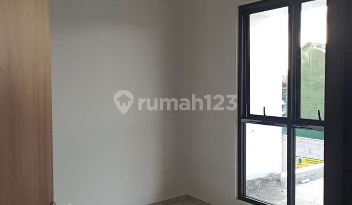 rumah baru 2 lantai townhouse duren sawit pondok kelapa jakarta