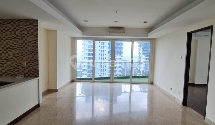 Hot Deal Apartemen Royale Springhill Kemayoran 2 Bedroom