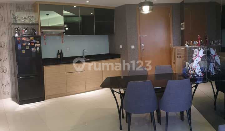 Apartemen Mewah View Golf Harga Terjangkau