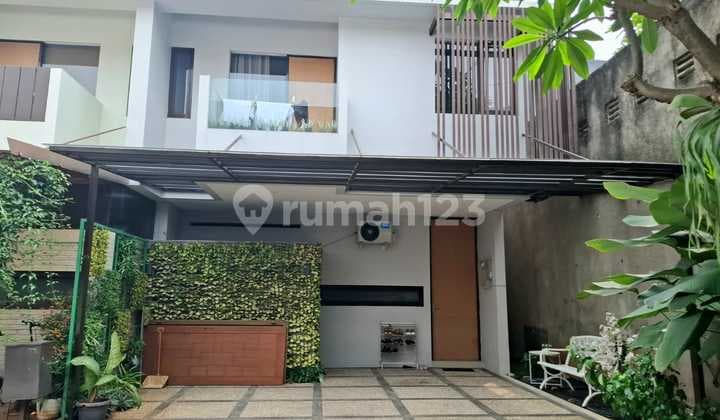 Turun.harga Rumah Dalam Town House Dekat.stasiun KRL MRT Dekat Pondok Indah