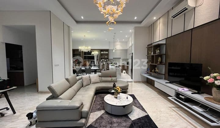 Dijual Rumah Mewah Cluster Exclusive di Golf Island