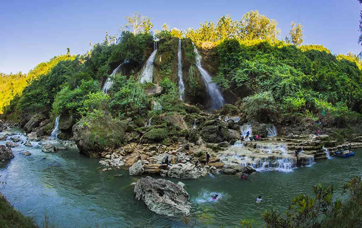 Air Terjun Sri Gethuk.jpg