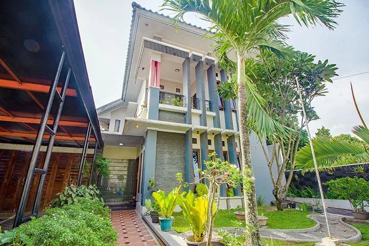 Athaya Homestay.jpg