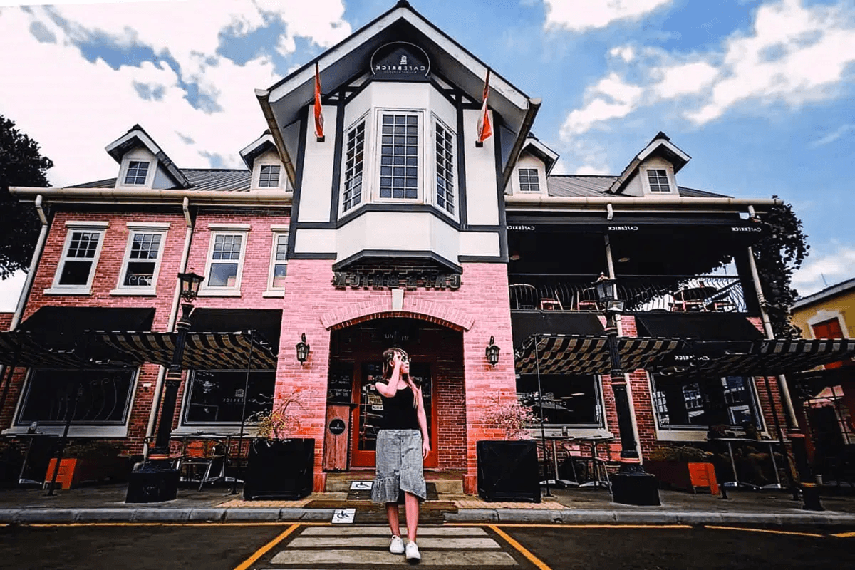 Cafe Brick Jogja.jpg