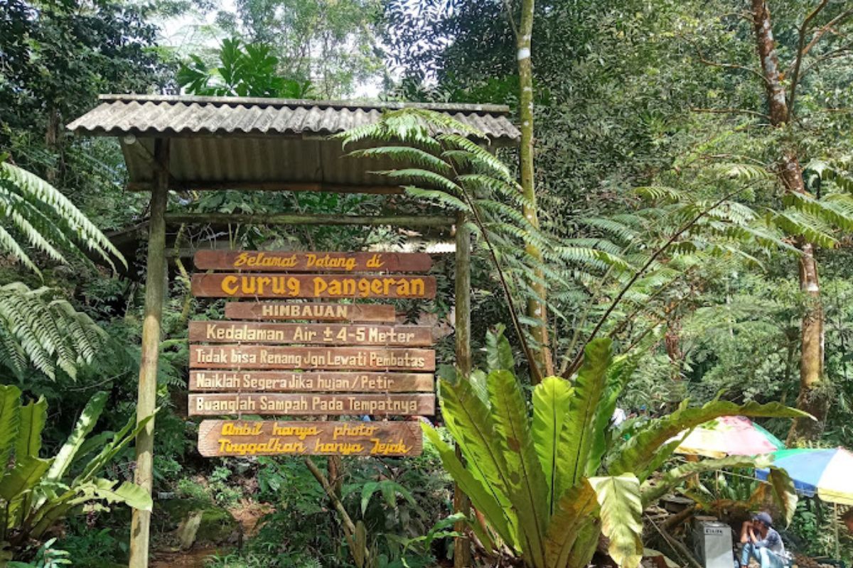 Curug Pangeran.jpg