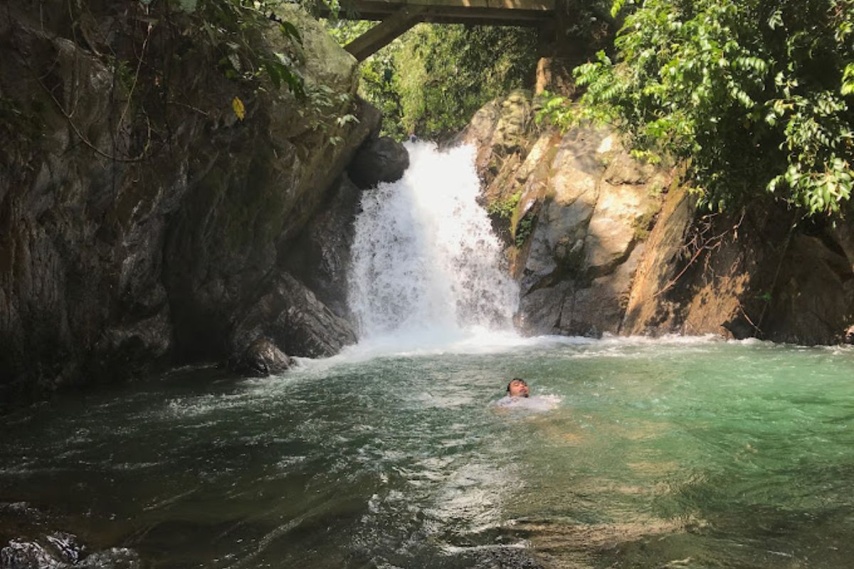 Curug Putri Kencana.jpg