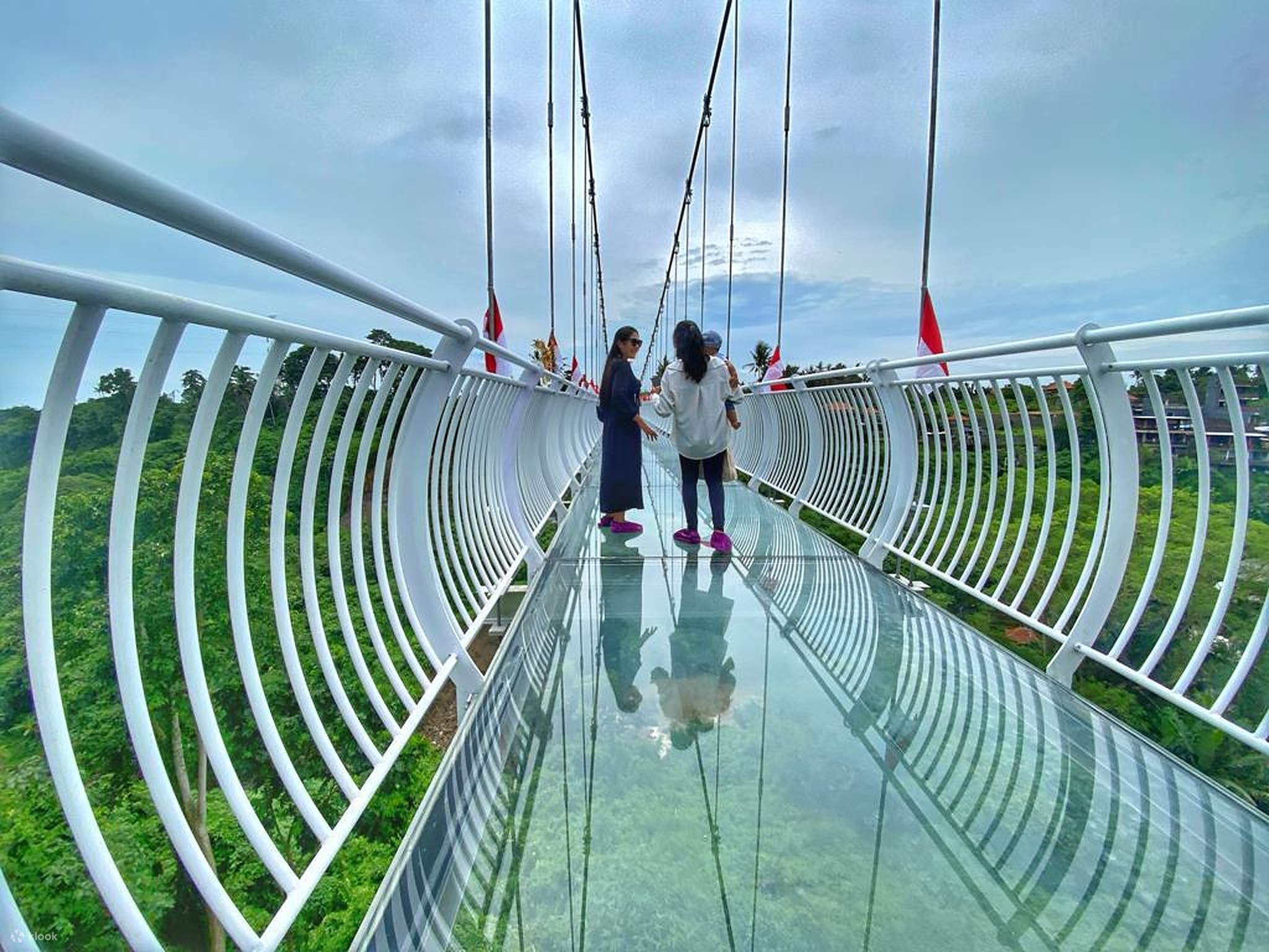 Harga Tiket Glass Bridge Bali.jpg