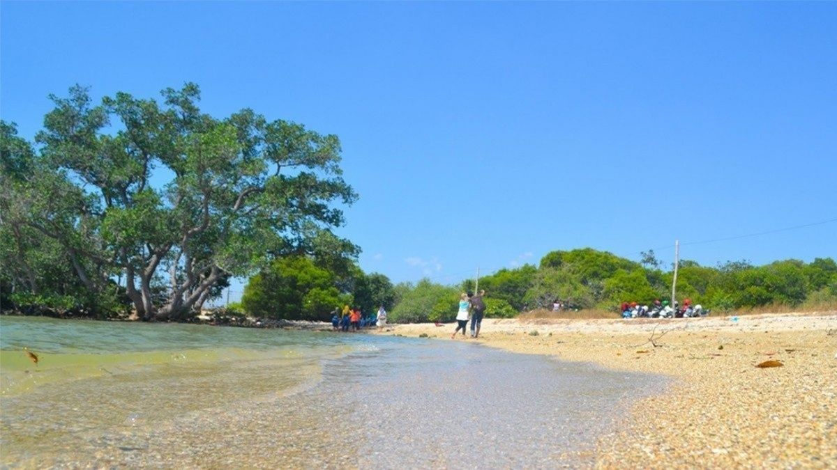 Pantai Kutang.jpeg