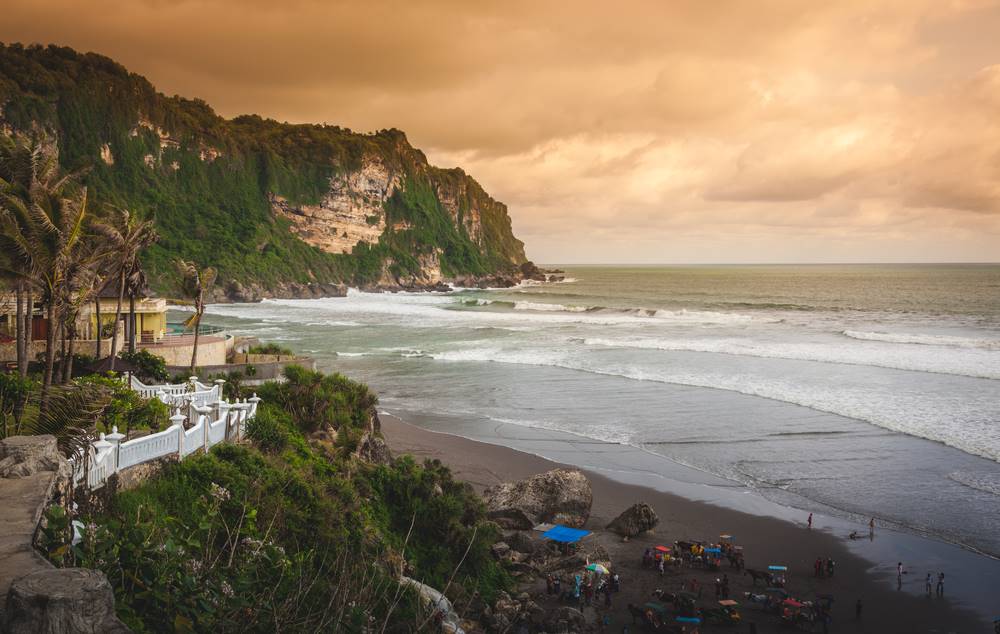 Pantai Parangtritis.jpg