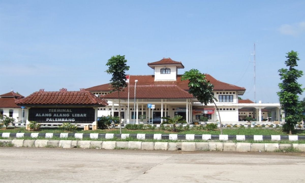 Seputar Terminal Alang Alang Lebar.jpg