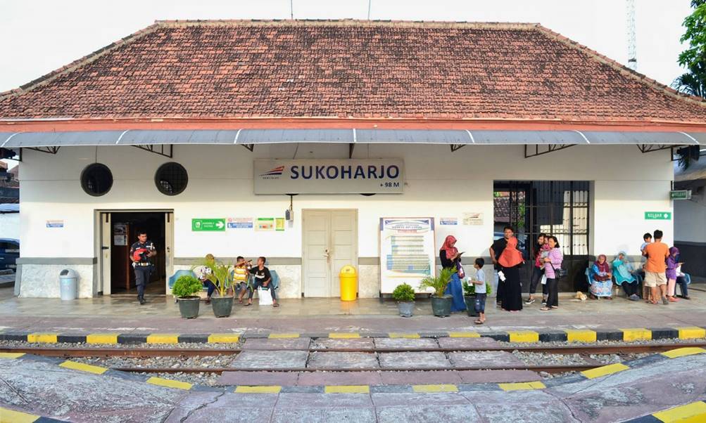 Stasiun Sukoharjo.jpg