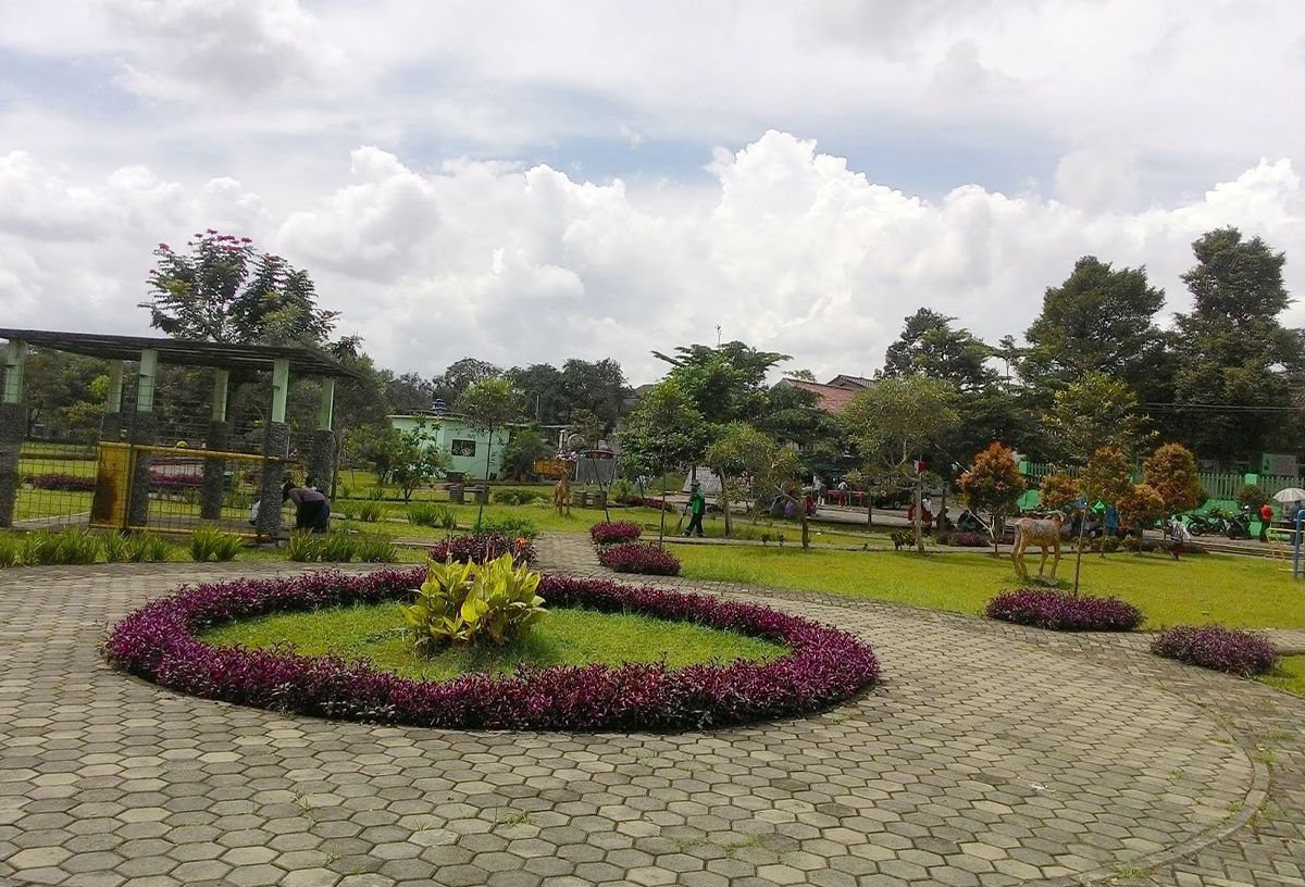 Taman Cipaku.jpg