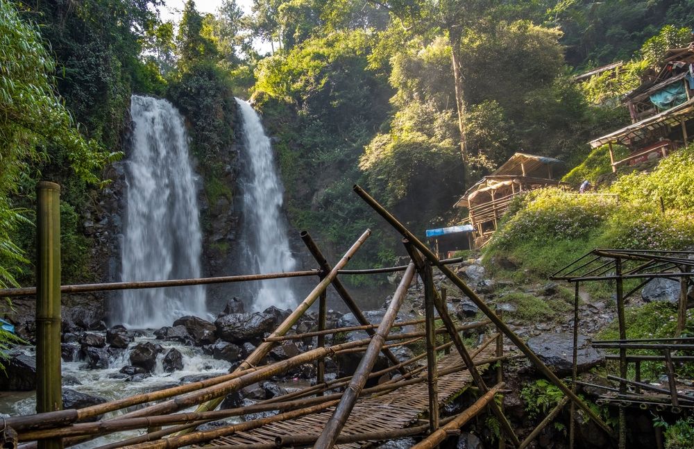 curug cinulang.jpg