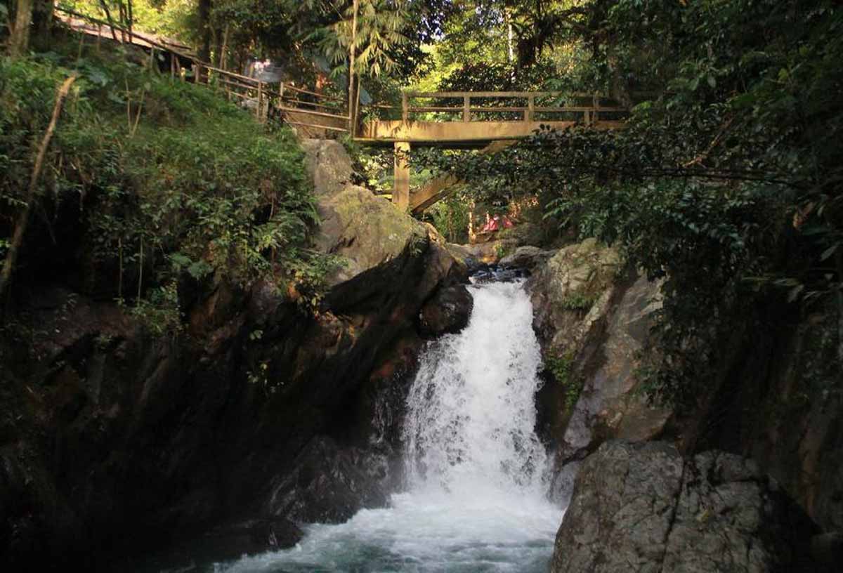 curug putri kencana (1).jpg