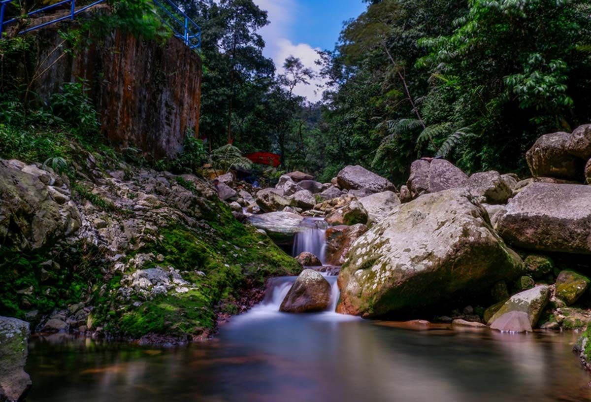 lembah tepus.jpg