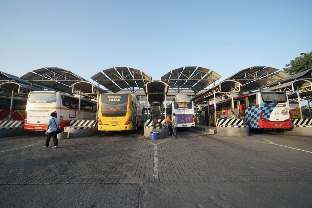 sejarah terminal purabaya.jpg